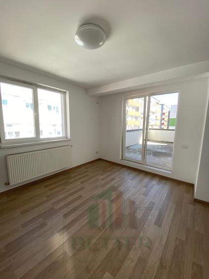 Garsoniera 45 mp - Ideala Locuit sau Investitie - Terasa spatioasa - 2