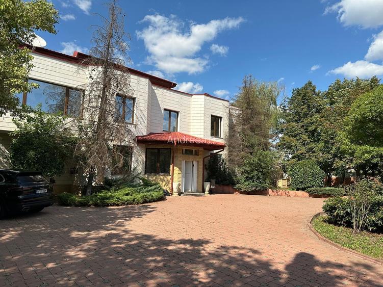 De vânzare – Proprietate deosebită în Pipera, teren 2494 mp