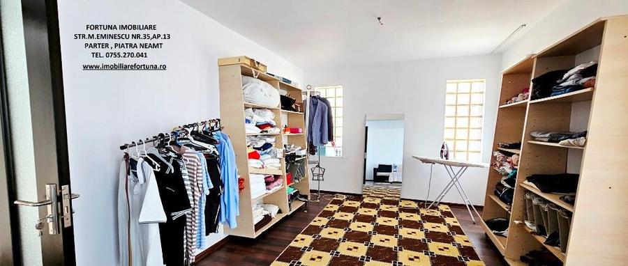 Casa, anexa si teren in cartier rezidential com.D-va Rosie - 2