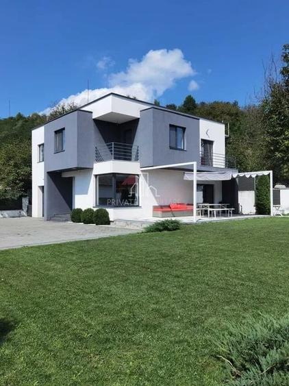 Casa Stil Meditereanean, P+1E, 180mp, Teren 730mp, Corunca - 1