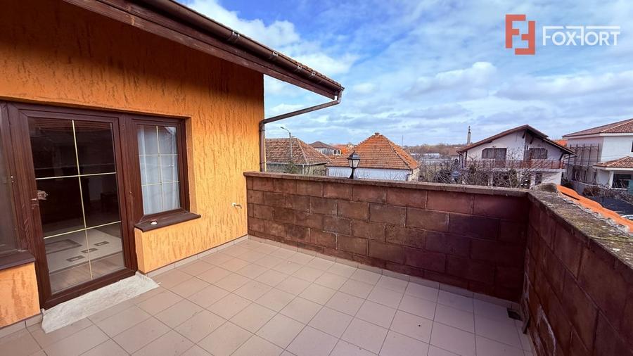 Casa individuala cu 7 camere si 1752 mp teren - zona Ghiroda - 16