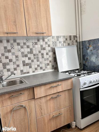 Campina - central - garsoniera mobilata - 250 Euro/Luna - 8