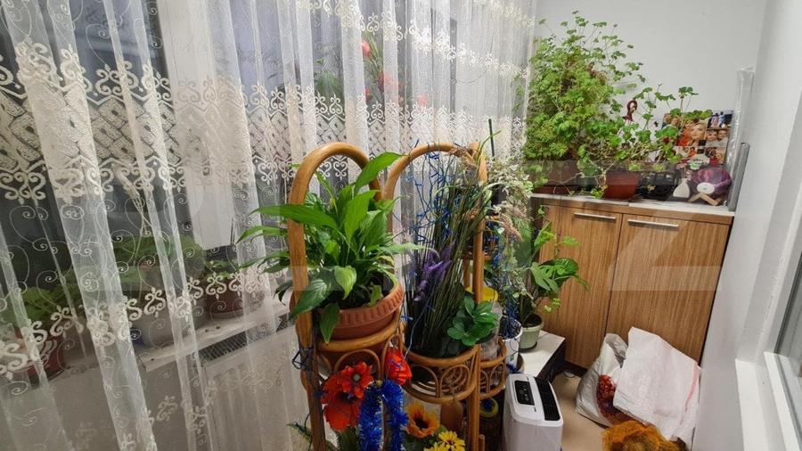 Apartament de 2 camere, 64 mp, decomandat, mobilat si utilat, Soseaua Nicolina - 10