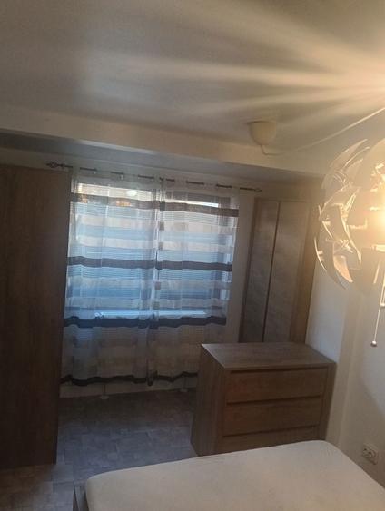 Inchiriez casa cartier islaz - 6