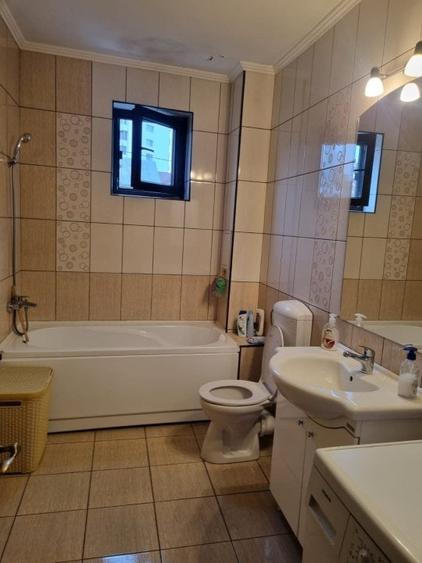 Casa 6 camere, Centru – Palas 2 – Amplasare excelenta ! - 8
