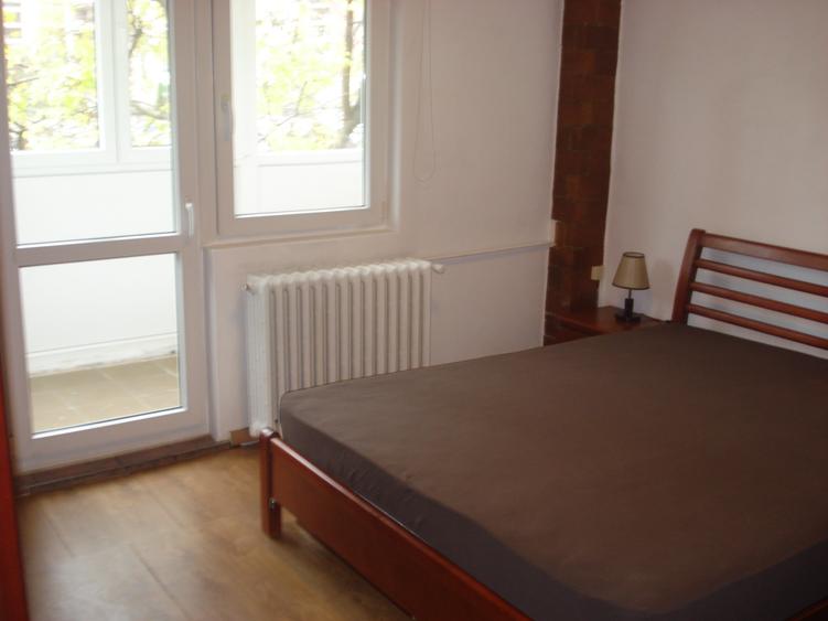 Barbu Vacarescu -Dinu Vintila -3 min metrou - 11