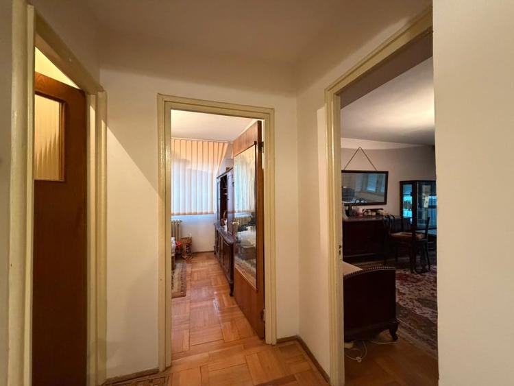 4 Camere Obor Blocul ALMO Metrou 2 Minute - 5