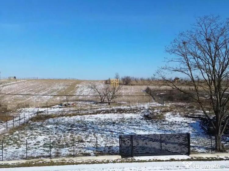 Teren Intravilan 2000 mp Liteni Moara De 0727817187 - 5