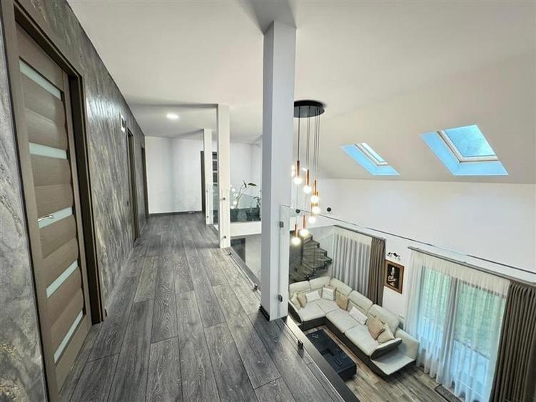 LIVE&Film!Resedinta de elita design aparte, amplasament apreciabil,Livezeni, Mur - 6