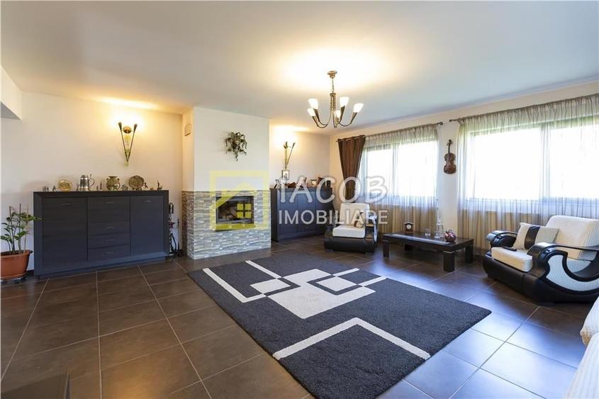 Vila cu 6 camere, 952 mp teren, Saucesti, Bacau - 6