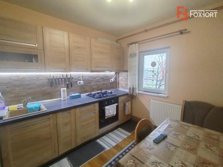 Apartament cu 3 camere de vanzare in Timisoara, zona Buziasului - 1