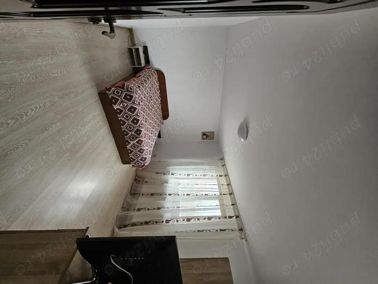 Casa de vanzare - 3 dormitoare, salon spa?ios, anexa ?i teren generos - 648 mp - 9