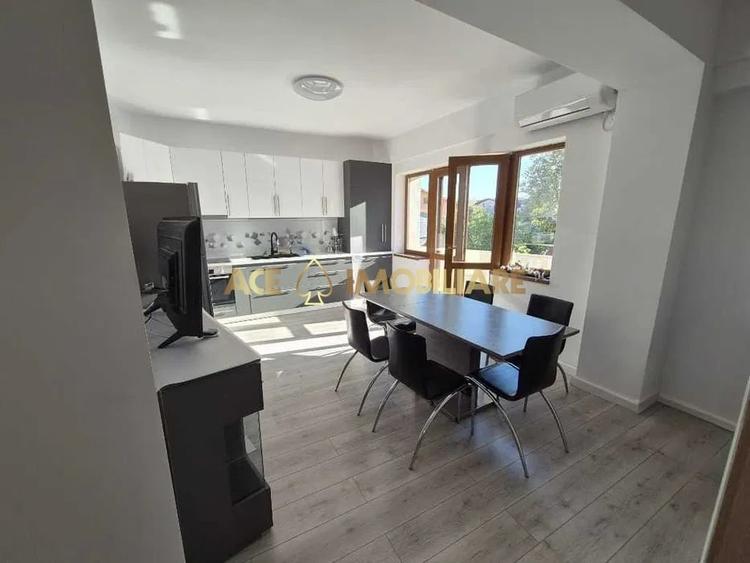 3 Camere de inchiriat | Uverturii | Centrala | Parcare - 1