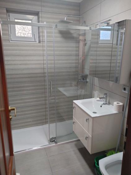 Inchiriez apartament 2 camere zona intim - 1