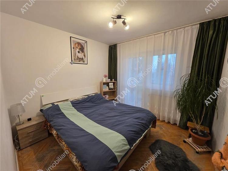 Apartament cu 3 camere decoamndate in zona Valea Aurie din Sibiu - 1