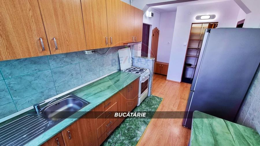 APARTAMENT CU PRIVELISTE IN ZONA ULTRACENTRALA - 4