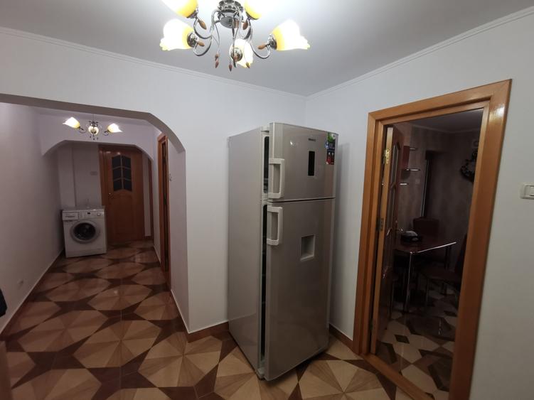 Apartament 3 camere zona Electroalfa - 5