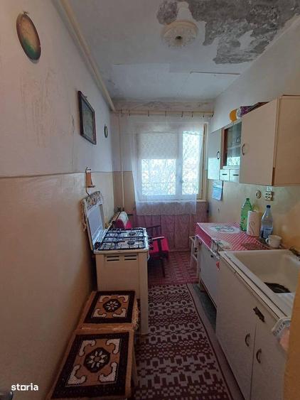 De vanzare 2 camere in zona Roman Voda, curat, spatios 29.900euro - 1