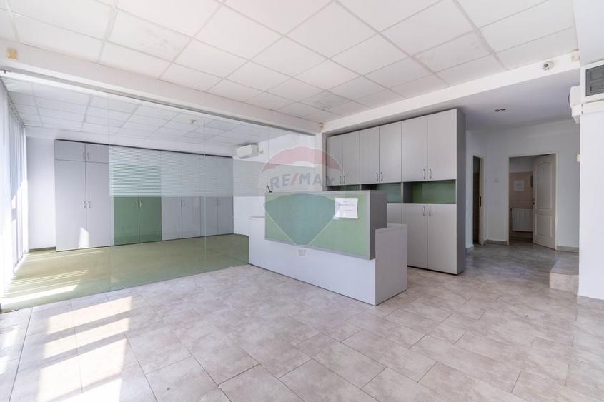 Casa cu 12 camere de inchiriat, Str. Traian - 4