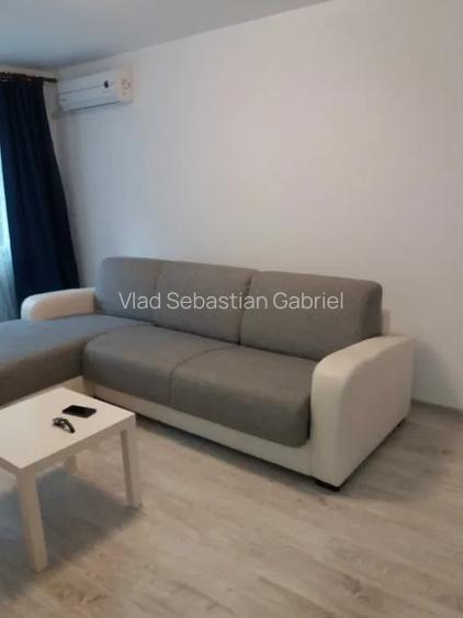 Apartament 3 camere, decomandat, 62mp, A/C, metrou, Titan