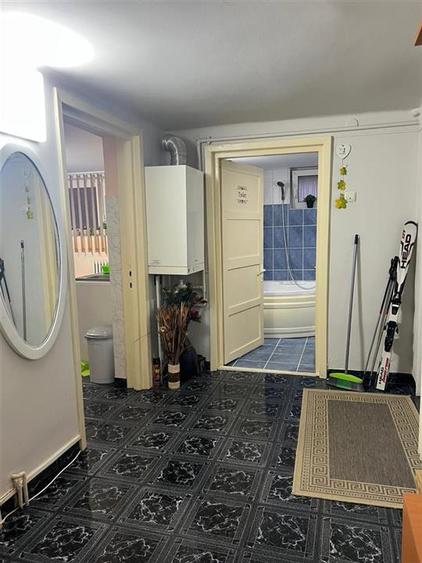 Apartament la casa cu 2 camere in Lazaret - 9