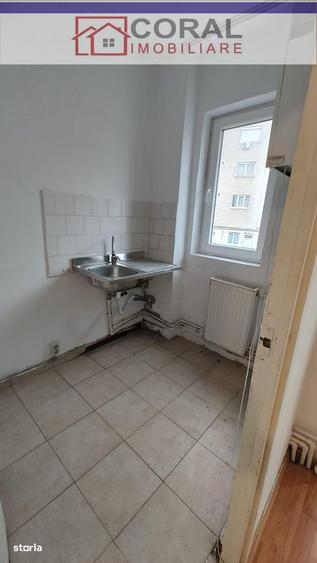 Garsonieră în Decebal