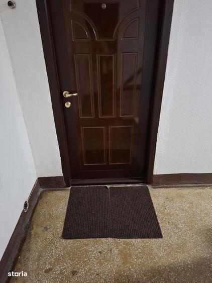 Vand apart cu 2 camere semidecomandat, Calea Grivi?ei nr. 230, et 5/7 - 12