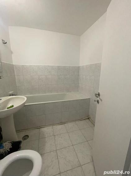 De vanzare apartament 3 camere, zona Ariesului - 3