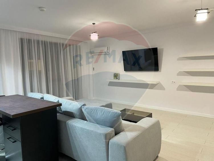 Apartament cu 2 camere de închiriat în zona 13 Septembrie - 10