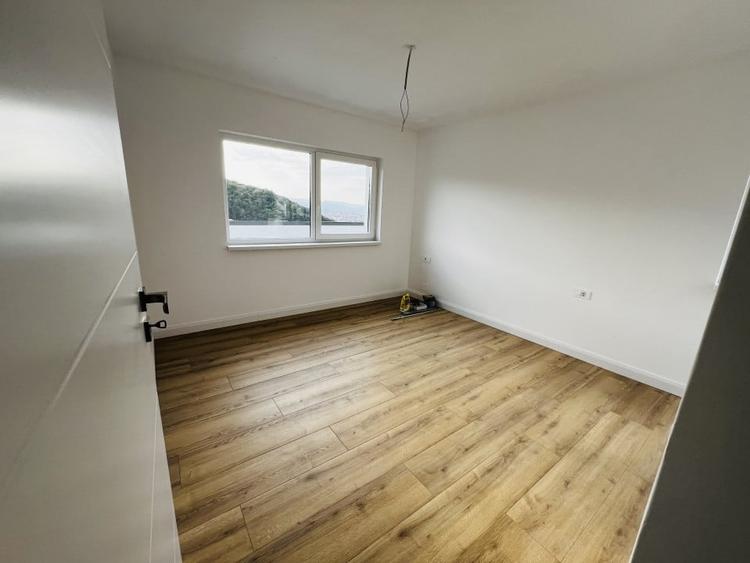 Casa individuala , 119 mp utili , Zona Vivo - 13