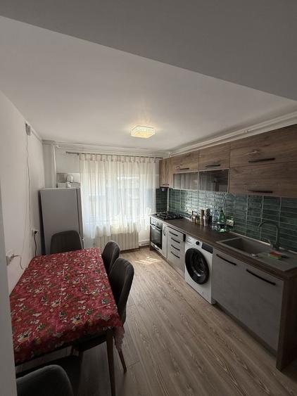 Vand apartament 2 camere central etaj3/7 renovat si utilat - 5
