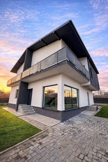 Casă cu 4 camere și 2 băi, gata de mutare, de vânzare în Bucium - Iași - 1