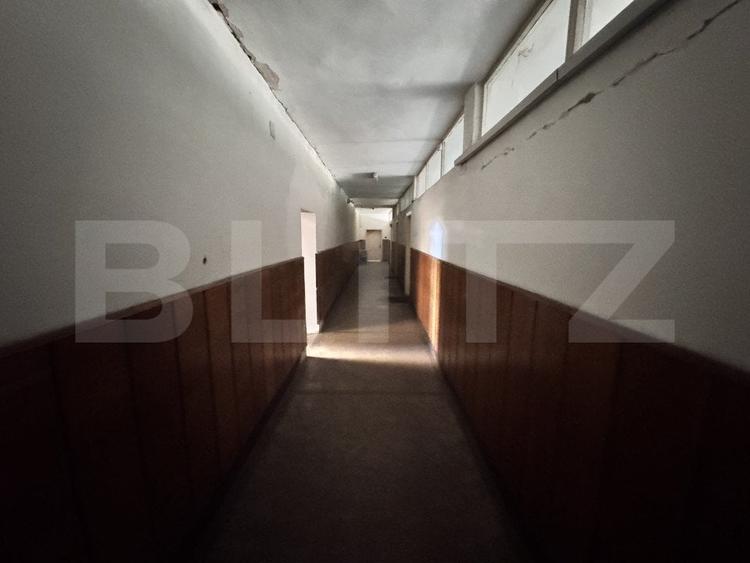 Spațiu industrial, de 3,800 mp, în Aiud