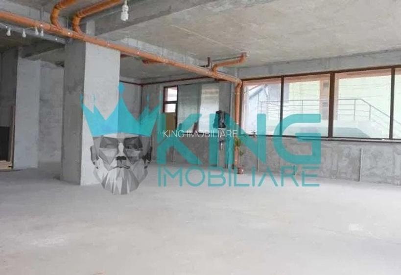 Spațiu comercial, 120 mp în Uverturii Spațiu comercial, 120 mp în Uverturii