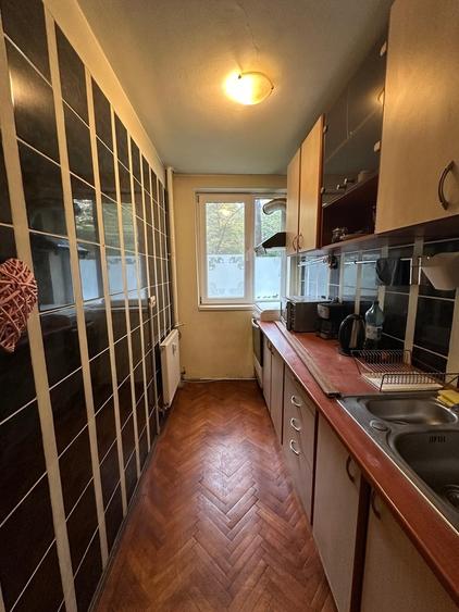 Drumul Taberei, zona Valea Ialomitei, langa piata si metrou - 2