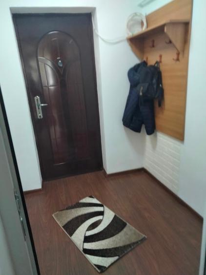 Garsoniera de închiriat pe termen de 6 luni 1200 roni - 4