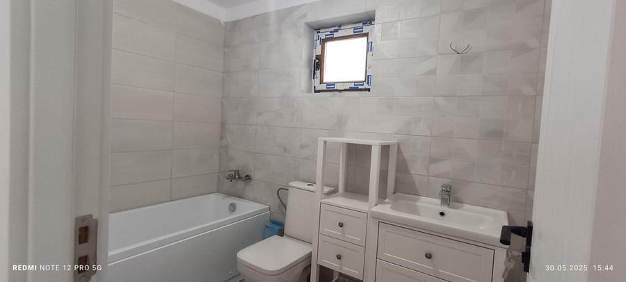 Berceni  , Str Oituz - 17