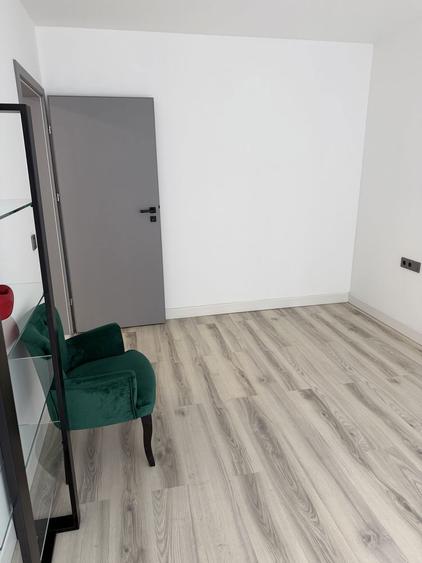 Inchiriez Camera salon - 1