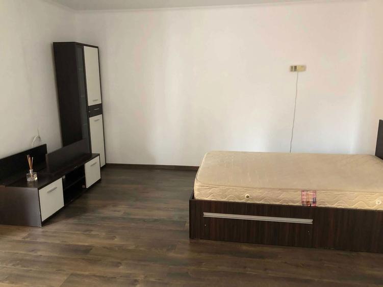 Inchiriere apartament la casa - 7