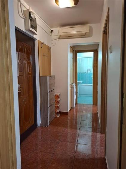 Inchiriere apartament 2 camere, zona 9 Mai - 15