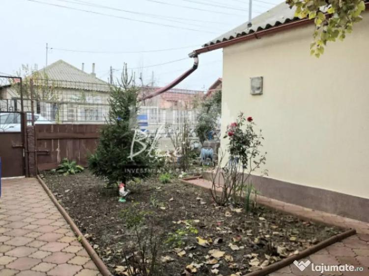 Casa 3 camere situata in Valul lui Traian - 12