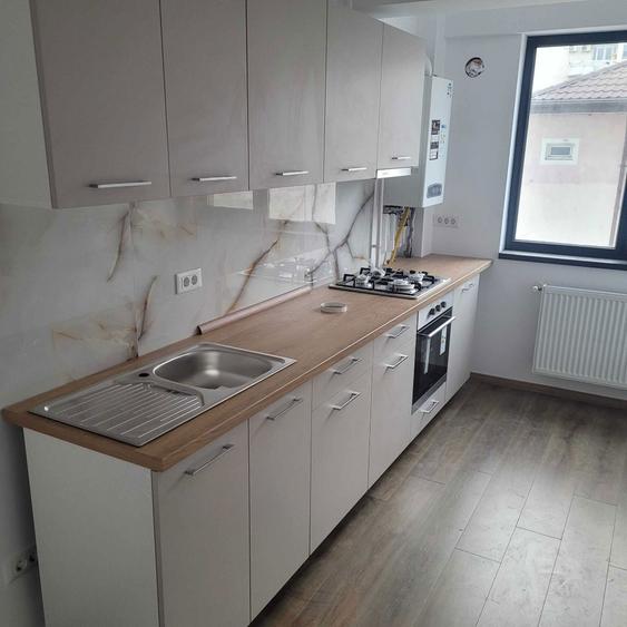 Inchiriez apartament 2 camere PASCANI - 1