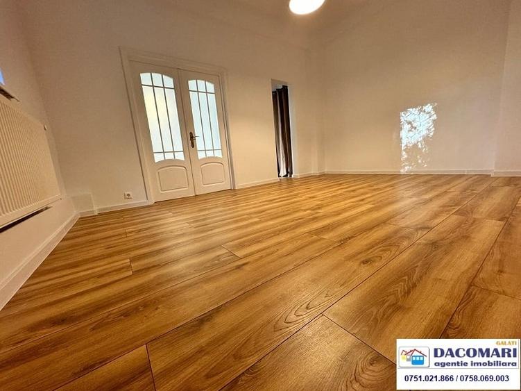 Apartament 2 camere, parter de bloc, Centru - 1