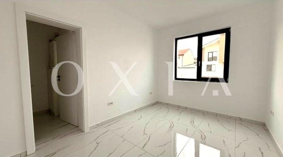 AX1135 Giroc, Zona Neptun, Toate Utilitatile, Asfalt - 22