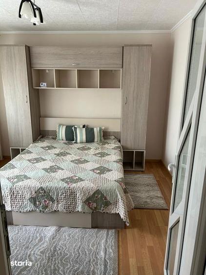Apartament cu 3 camere, mobilat în Central