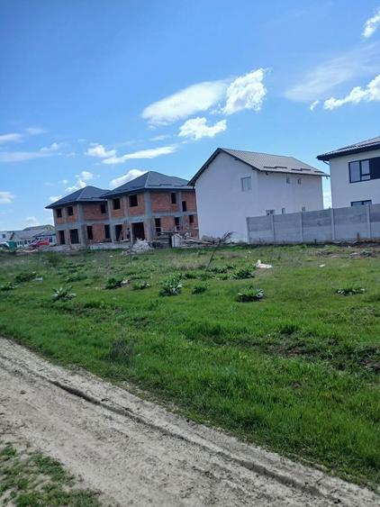 Teren de vanzare - 2