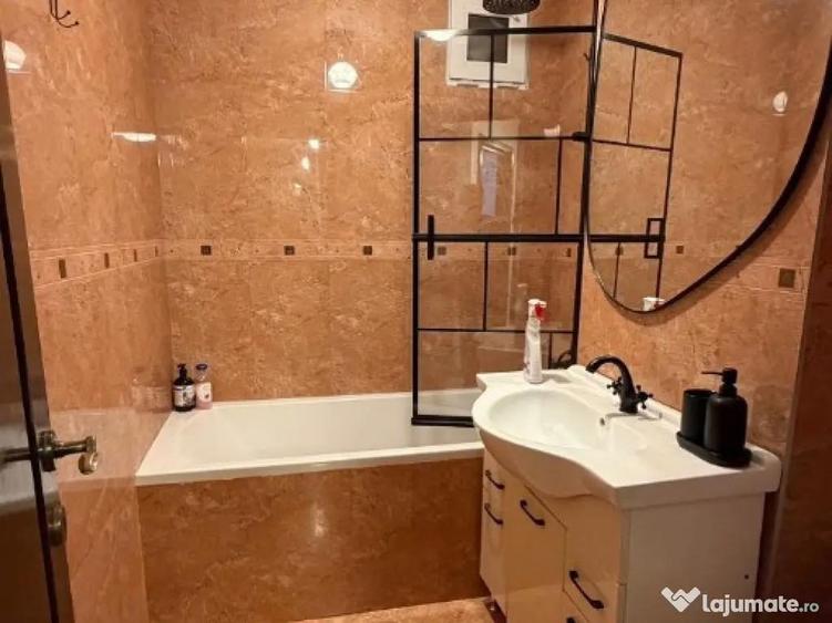 Apartament Cu 3 Camere Decomandate Etaj 1 - Zona Obcini - 4