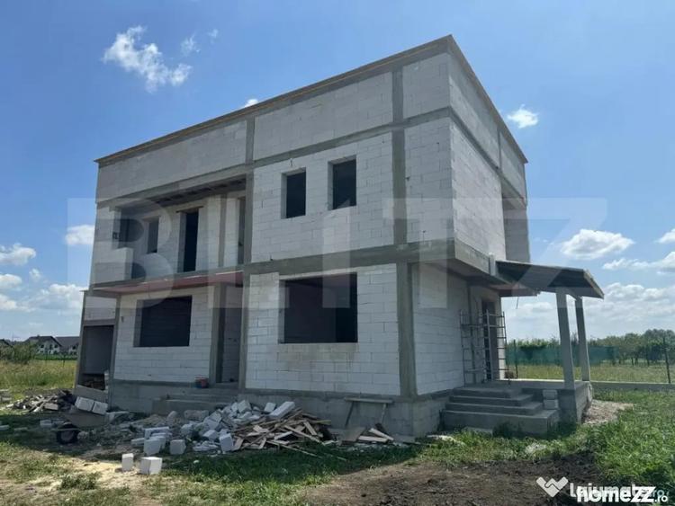 Casă cu 4 camere cu Teren 437 Mp în Rădăuți