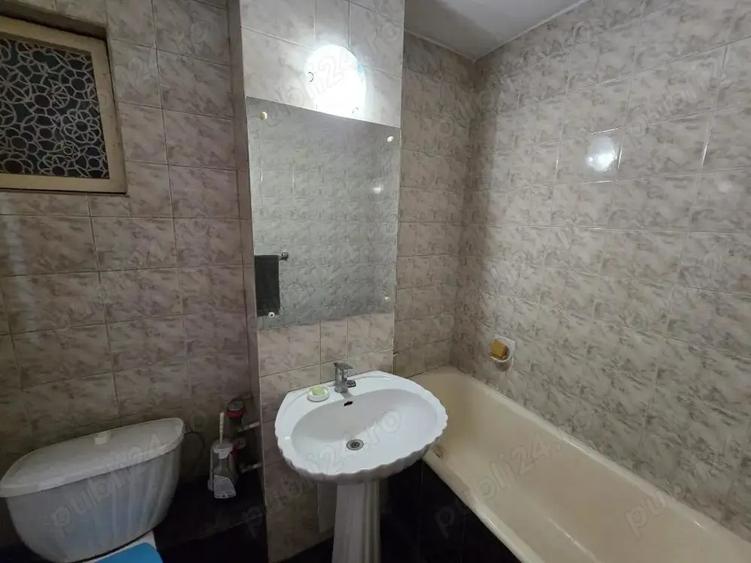 Uitracentral,Ploiesti, Republicii,inchiriez ap 2 camere ,parter - 6