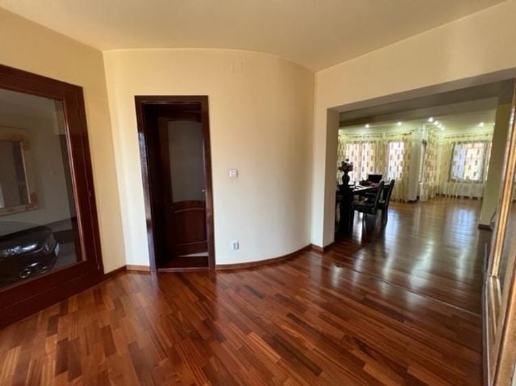 Casa moderna P+1E+M Lugoj 511mp - 27